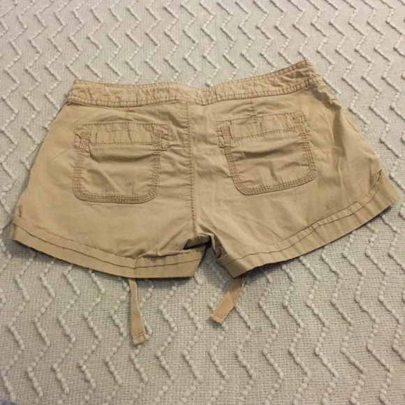 2 for $10! Old Navy Khaki Shorts - Picture 4 of 5